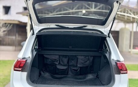 Volkswagen Tiguan II, 2019 год, 2 100 000 рублей, 5 фотография