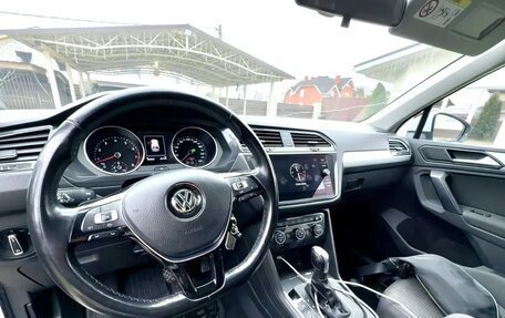 Volkswagen Tiguan II, 2019 год, 2 100 000 рублей, 7 фотография