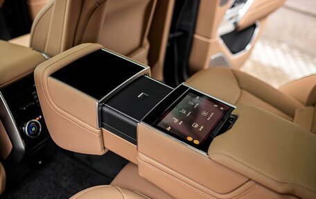 Land Rover Range Rover IV рестайлинг, 2026 год, 24 390 000 рублей, 17 фотография