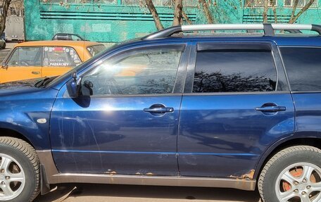 Mitsubishi Outlander III рестайлинг 3, 2003 год, 550 000 рублей, 5 фотография