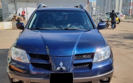 Mitsubishi Outlander III рестайлинг 3, 2003 год, 550 000 рублей, 7 фотография
