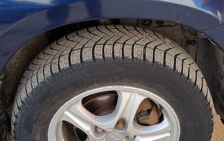 Mitsubishi Outlander III рестайлинг 3, 2003 год, 550 000 рублей, 19 фотография