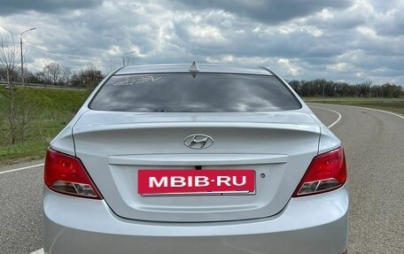 Hyundai Solaris II рестайлинг, 2014 год, 1 150 000 рублей, 3 фотография