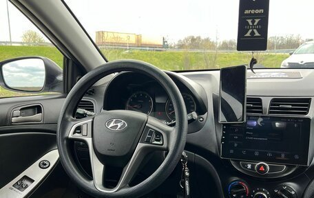 Hyundai Solaris II рестайлинг, 2014 год, 1 150 000 рублей, 11 фотография