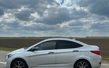 Hyundai Solaris II рестайлинг, 2014 год, 1 150 000 рублей, 15 фотография