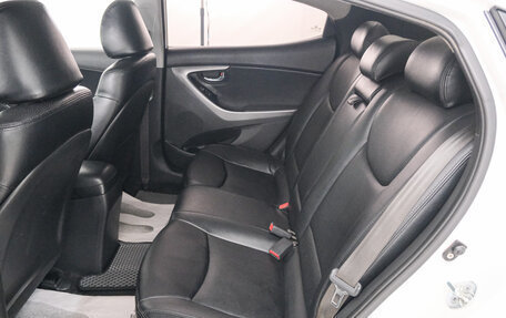 Hyundai Avante, 2010 год, 899 000 рублей, 24 фотография