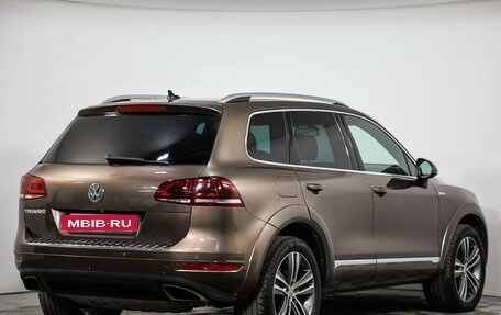 Volkswagen Touareg III, 2014 год, 2 539 000 рублей, 5 фотография
