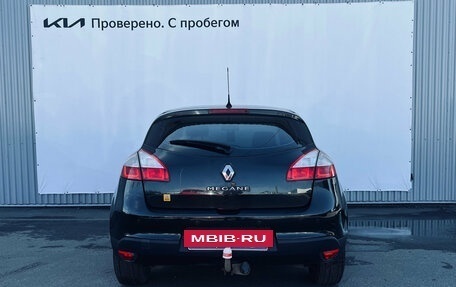 Renault Megane III, 2015 год, 630 000 рублей, 2 фотография
