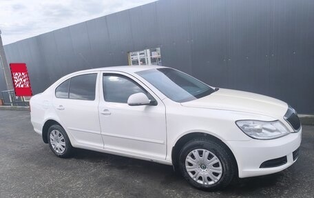 Skoda Octavia, 2009 год, 680 000 рублей, 2 фотография