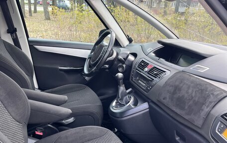 Citroen C4 Picasso II рестайлинг, 2008 год, 380 000 рублей, 12 фотография