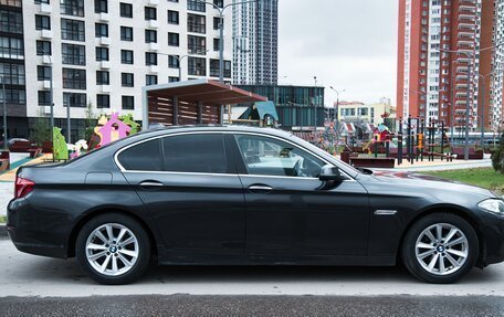 BMW 5 серия, 2016 год, 2 800 000 рублей, 4 фотография