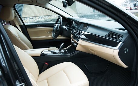 BMW 5 серия, 2016 год, 2 800 000 рублей, 15 фотография