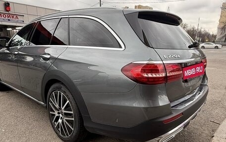 Mercedes-Benz E-Класс, 2021 год, 7 000 000 рублей, 8 фотография