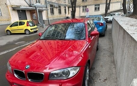 BMW 1 серия, 2008 год, 950 000 рублей, 2 фотография