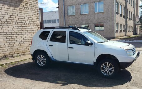 Renault Duster I рестайлинг, 2013 год, 500 000 рублей, 2 фотография