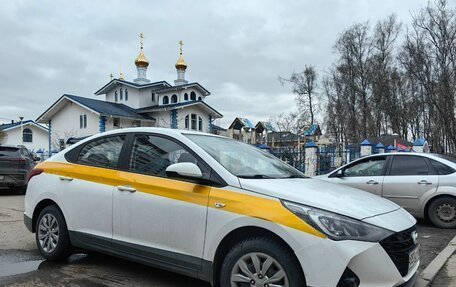 Hyundai Solaris II рестайлинг, 2022 год, 1 120 000 рублей, 7 фотография