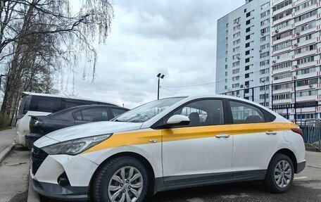 Hyundai Solaris II рестайлинг, 2022 год, 1 120 000 рублей, 9 фотография