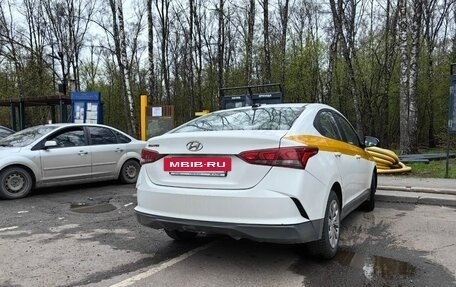 Hyundai Solaris II рестайлинг, 2022 год, 1 120 000 рублей, 4 фотография