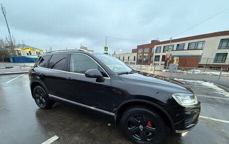 Volkswagen Touareg III, 2015 год, 2 850 000 рублей, 19 фотография