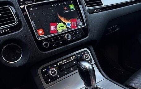 Volkswagen Touareg III, 2015 год, 2 850 000 рублей, 16 фотография