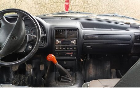 ГАЗ 31105 «Волга», 2004 год, 370 000 рублей, 5 фотография