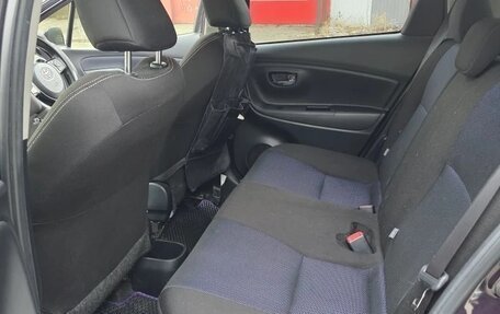 Toyota Vitz, 2018 год, 1 120 000 рублей, 9 фотография