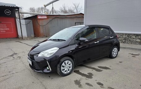 Toyota Vitz, 2018 год, 1 120 000 рублей, 2 фотография