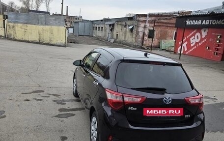 Toyota Vitz, 2018 год, 1 120 000 рублей, 3 фотография