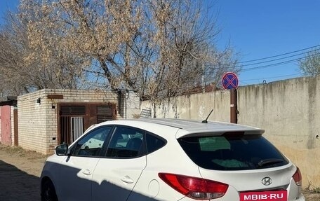 Hyundai ix35 I рестайлинг, 2014 год, 1 090 000 рублей, 2 фотография
