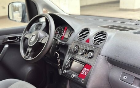 Volkswagen Caddy III рестайлинг, 2011 год, 19 фотография