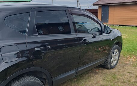 Nissan Qashqai, 2010 год, 950 000 рублей, 3 фотография