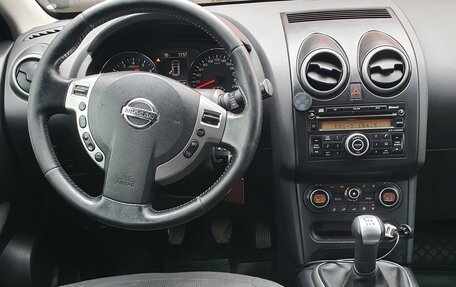 Nissan Qashqai, 2010 год, 950 000 рублей, 8 фотография