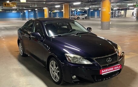 Lexus IS II рестайлинг 2, 2011 год, 1 900 000 рублей, 3 фотография