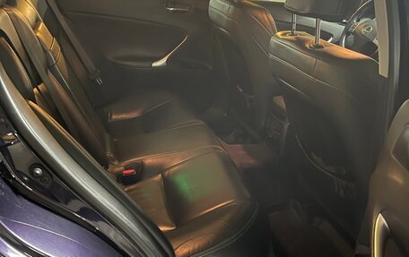 Lexus IS II рестайлинг 2, 2011 год, 1 900 000 рублей, 16 фотография