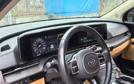 KIA Carnival, 2021 год, 3 870 000 рублей, 18 фотография