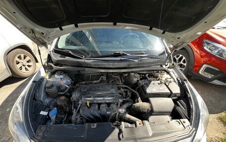 Hyundai Solaris II рестайлинг, 2013 год, 600 000 рублей, 15 фотография