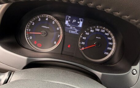 Hyundai Solaris II рестайлинг, 2015 год, 1 190 000 рублей, 12 фотография