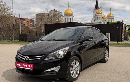 Hyundai Solaris II рестайлинг, 2015 год, 1 190 000 рублей, 10 фотография