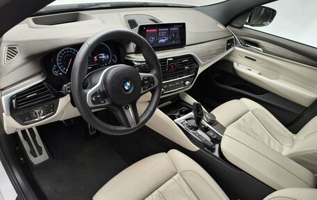 BMW 6 серия, 2018 год, 4 200 000 рублей, 16 фотография