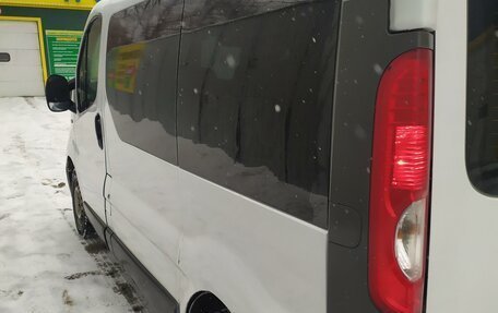 Renault Trafic, 2007 год, 900 000 рублей, 3 фотография