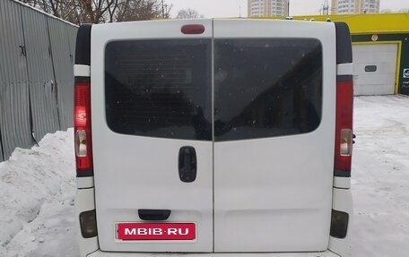 Renault Trafic, 2007 год, 900 000 рублей, 4 фотография