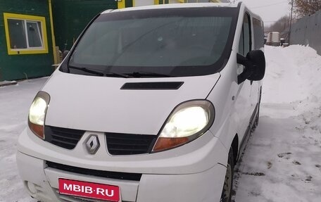 Renault Trafic, 2007 год, 900 000 рублей, 1 фотография