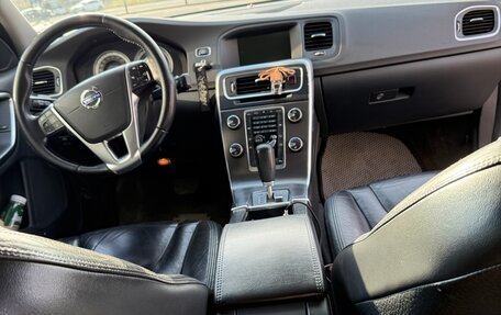 Volvo S60 III, 2011 год, 800 000 рублей, 6 фотография