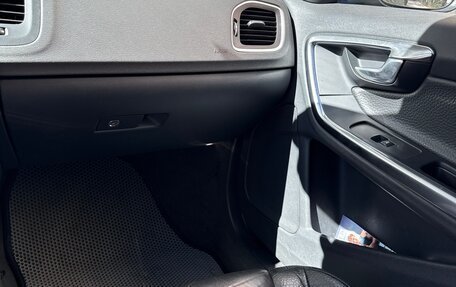 Volvo S60 III, 2011 год, 800 000 рублей, 13 фотография