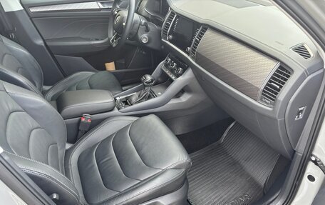 Skoda Kodiaq I, 2024 год, 4 990 000 рублей, 9 фотография