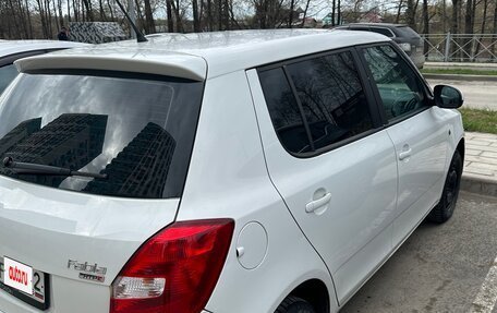 Skoda Fabia II, 2011 год, 420 000 рублей, 3 фотография