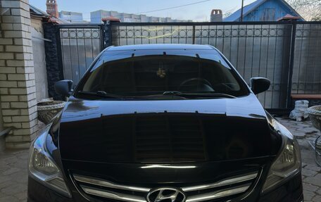 Hyundai Solaris II рестайлинг, 2014 год, 1 100 000 рублей, 5 фотография