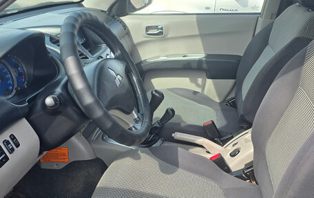 Mitsubishi L200 IV рестайлинг, 2006 год, 1 199 000 рублей, 6 фотография