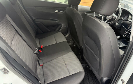 KIA Rio IV, 2018 год, 1 079 000 рублей, 15 фотография