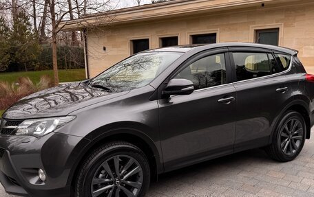 Toyota RAV4, 2013 год, 1 720 000 рублей, 7 фотография